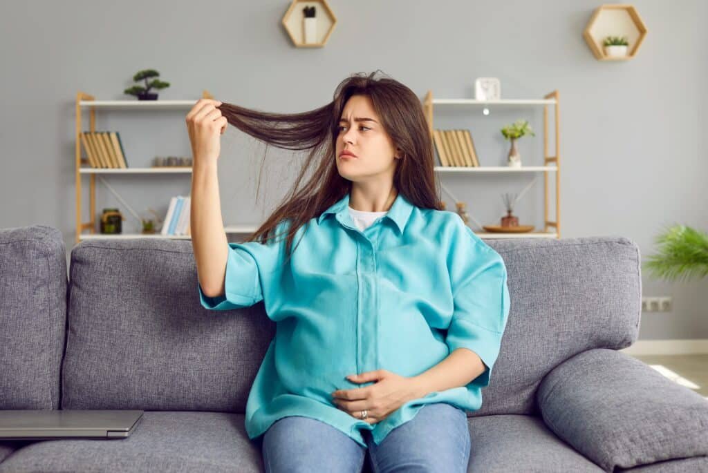 How to Stop Hair Falling Out During Pregnancy? 1 How to Stop Hair Falling Out During Pregnancy