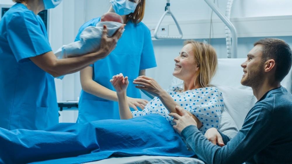 Is normal delivery painful or C-section? 1 lady doctor Visakhapatnam